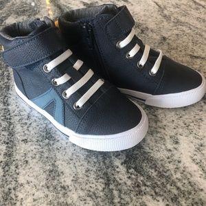 Baby Sneakers- Cat & Jack, Navy sz 8